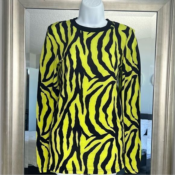 ASOS Cullosion Neon Green Zebra Round neck Top Size XS - Picture 1 of 8
